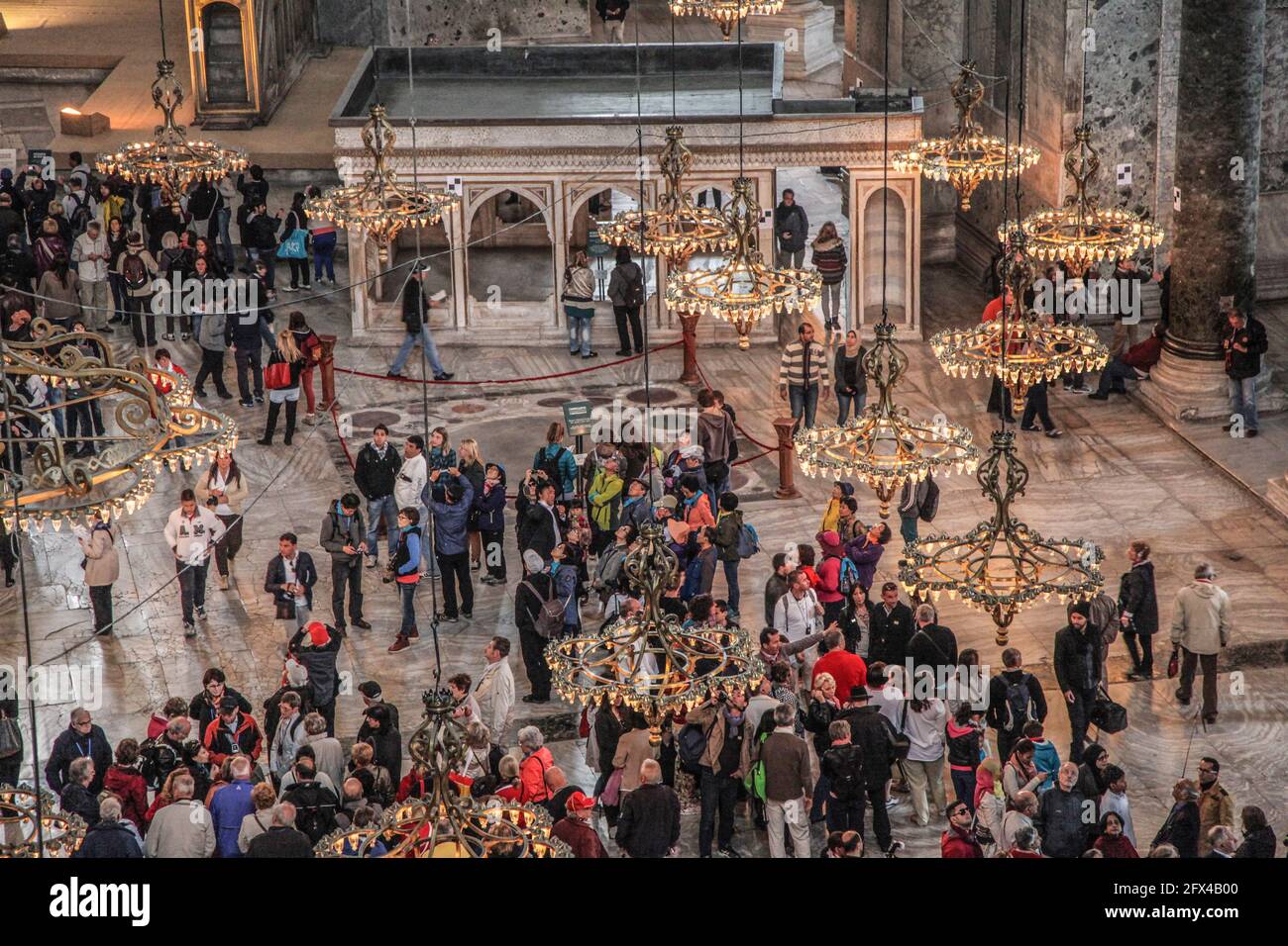 Türkei; Istanbul; Sultanahmet hat seinen Namen von der Sultanahmet Camil, der Blauen Moschee, und ist das Herz der Altstadt. Stockfoto