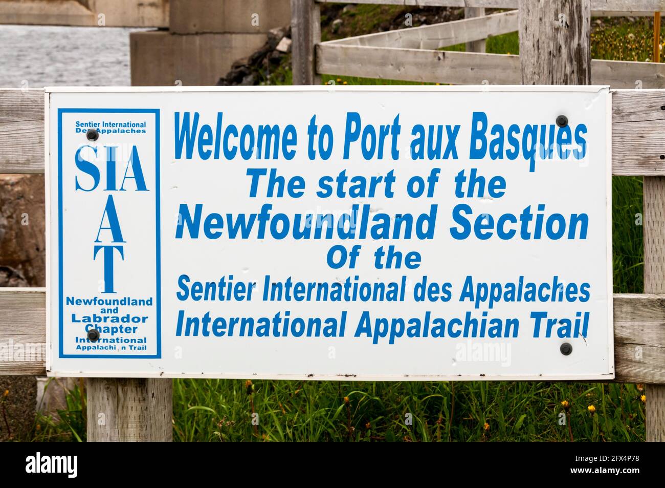Schild in Port aux Basques, Neufundland. Der Start des Neufundländer Abschnitts des Internationalen Appalachian Trail. Stockfoto