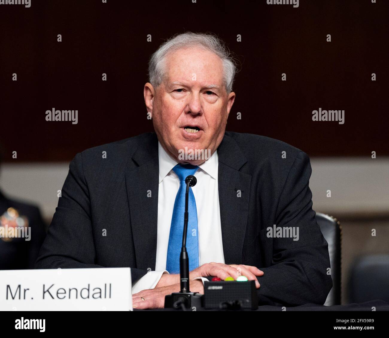 Washington, DC, USA. Mai 2021. 25. Mai 2021 - Washington, DC, Vereinigte Staaten: FRANK KENDALL III, Nominierter zum Sekretär der Luftwaffe, spricht bei einer Anhörung des Armed Services Committee des Senats. Quelle: Michael Brochstein/ZUMA Wire/Alamy Live News Stockfoto