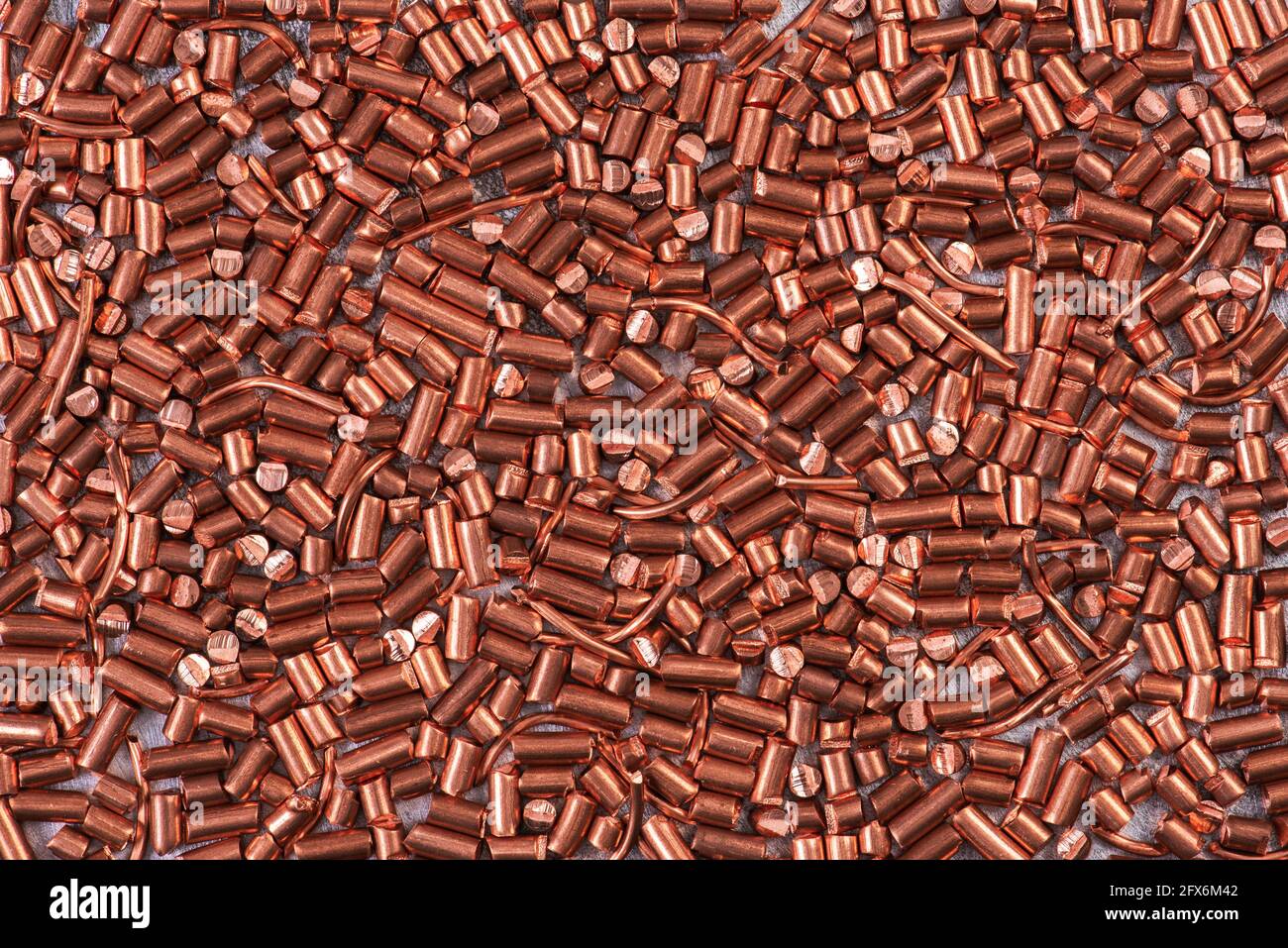 Schrott von Kupfer Hintergrund, sekundäre Rohstoffindustrie Stockfoto