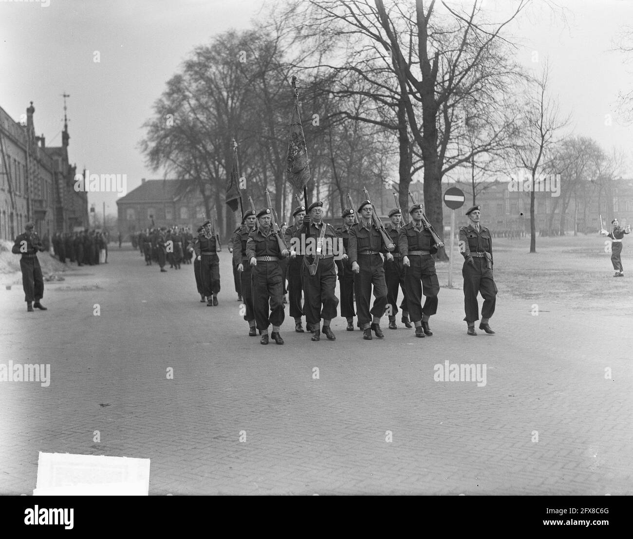 Oathing of Office Amersfoort, 9. März 1950, BEAMTE, Eide, Niederlande, Presseagentur des 20. Jahrhunderts, Foto, Nachrichten zum erinnern, Dokumentarfilm, historische Fotografie 1945-1990, visuelle Geschichten, Menschliche Geschichte des zwanzigsten Jahrhunderts, Momente in der Zeit festzuhalten Stockfoto