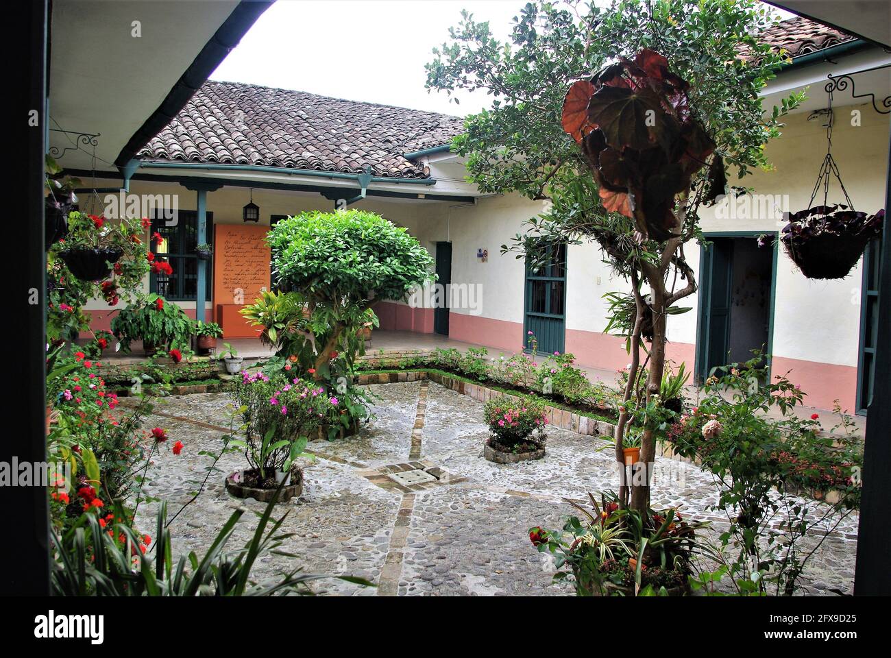 Wunderschönes Courtyard im Colonial House, Popayan, Kolumbien, Südamerika Stockfoto