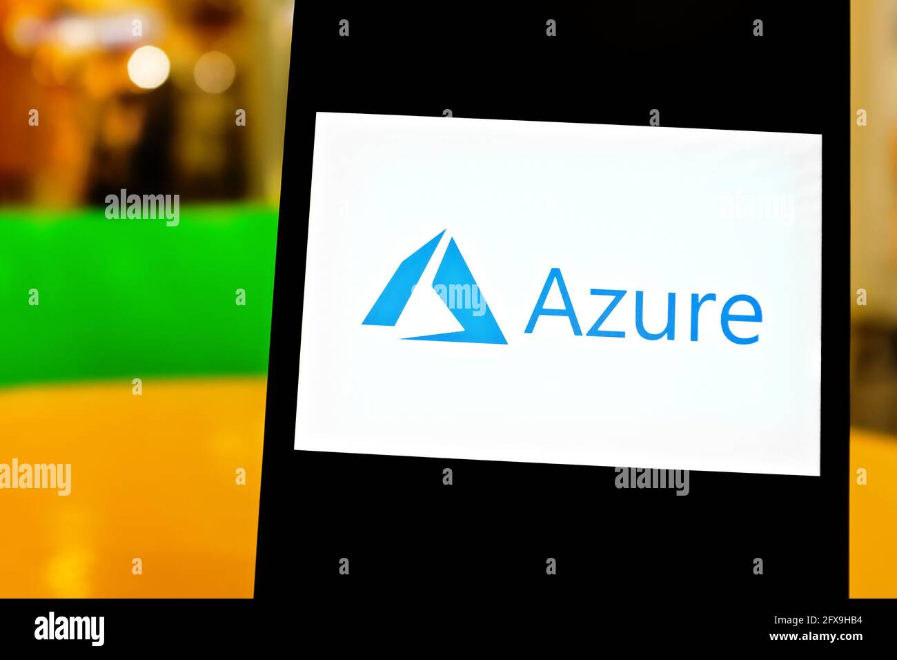 Redaktionelles Foto zum Thema Microsoft Azure. Illustratives Foto für Nachrichten über Microsoft Azure - ein Cloud-Computing-Dienst Stockfoto