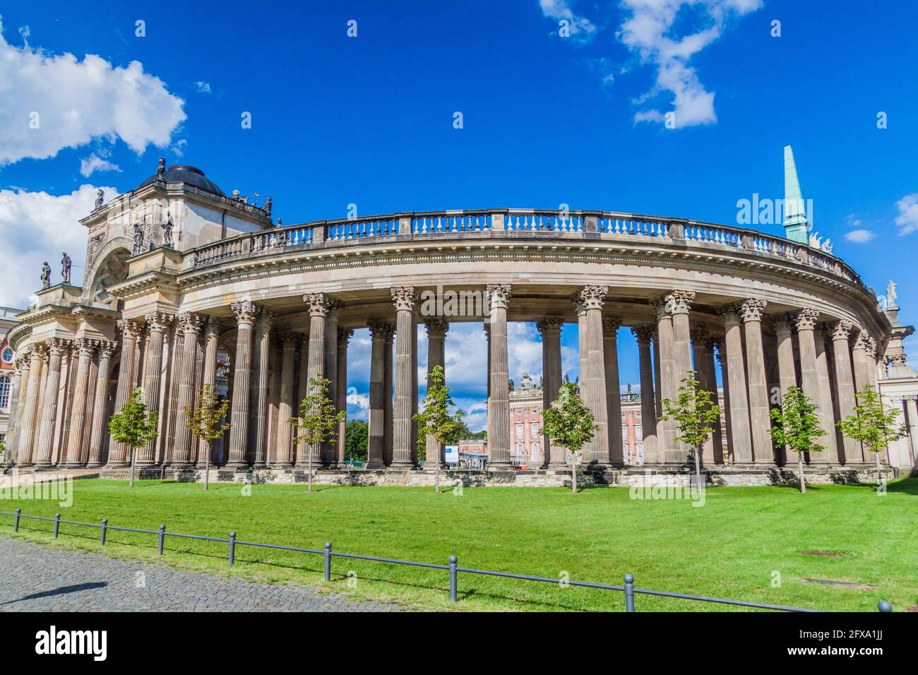 Kolonnade im Neuen Schloss im Park Sanssouci in Potsdam Stockfoto