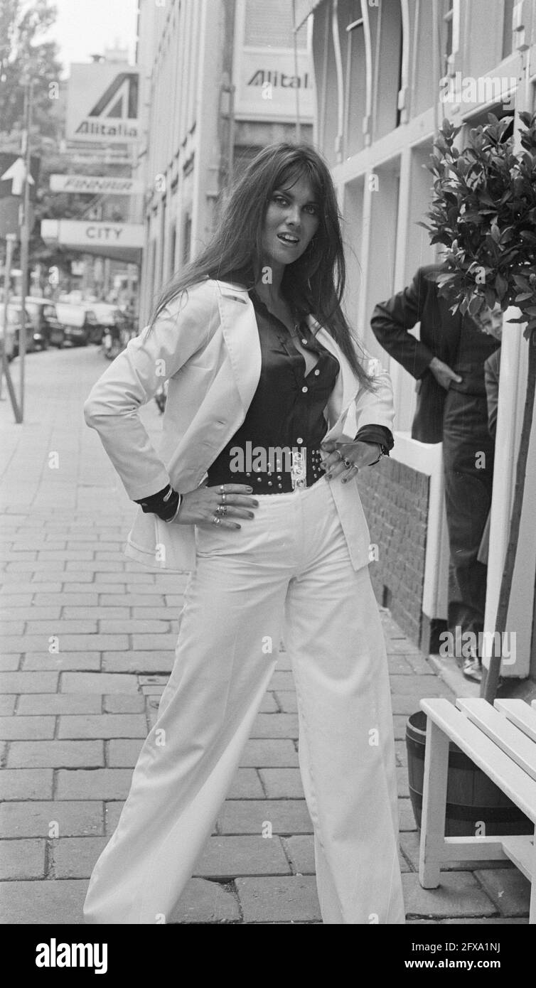 Caroline Munro 1974 Stockfoto