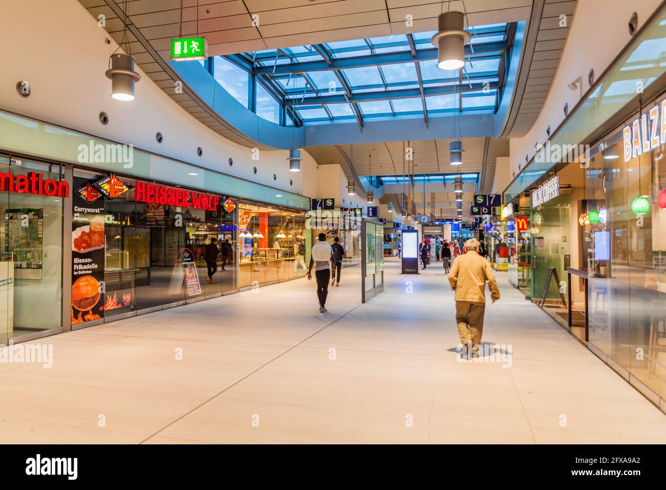 POTSDAM, 14. AUGUST 2017: Hauptbahnhof Potsdam . Stockfoto