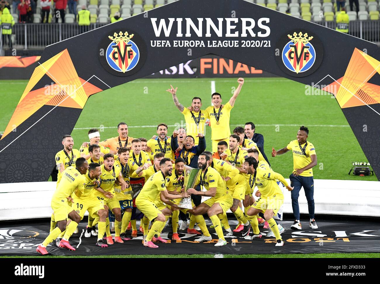 Villarreal feiert den Gewinn des UEFA Europa League Finales im Danziger Stadion, Polen. Bilddatum: Mittwoch, 26. Mai 2021. Stockfoto