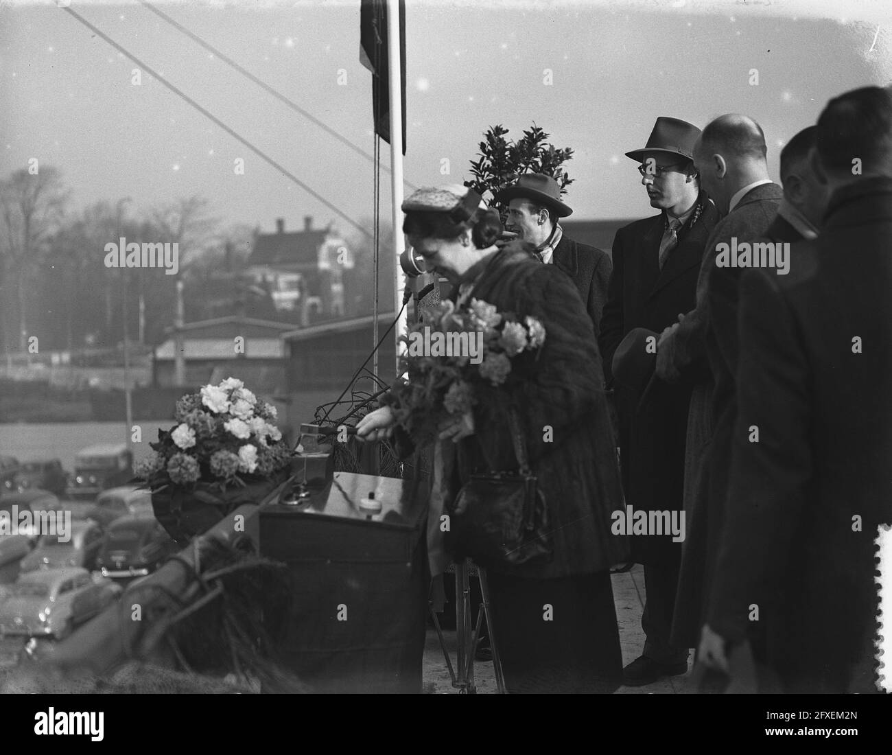 Stapellauf Von Frau Pensa Bei Jan Smit N V Alblasserdam 11 Marz 1954 Abschussungen Niederlande 20 Jahrhundert Presseagentur Foto Nachrichten Zu Erinnern D Stockfotografie Alamy