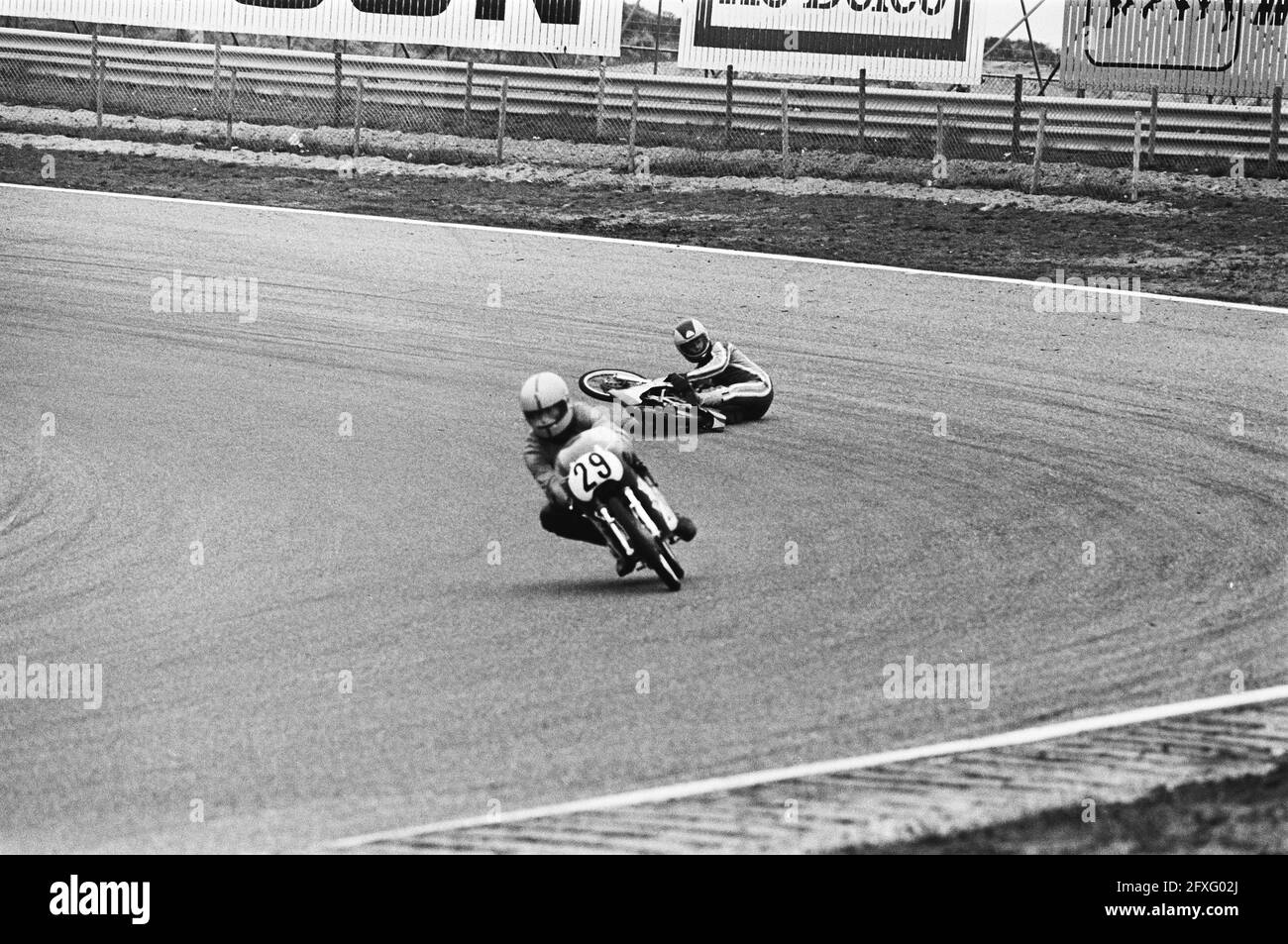 Falling Leaves, 22. April 1979, Rennstrecken, Motorsport, Niederlande, Presseagentur des 20. Jahrhunderts, Foto, Nachrichten zum erinnern, Dokumentarfilm, historische Fotografie 1945-1990, visuelle Geschichten, Menschliche Geschichte des zwanzigsten Jahrhunderts, Momente in der Zeit festzuhalten Stockfoto