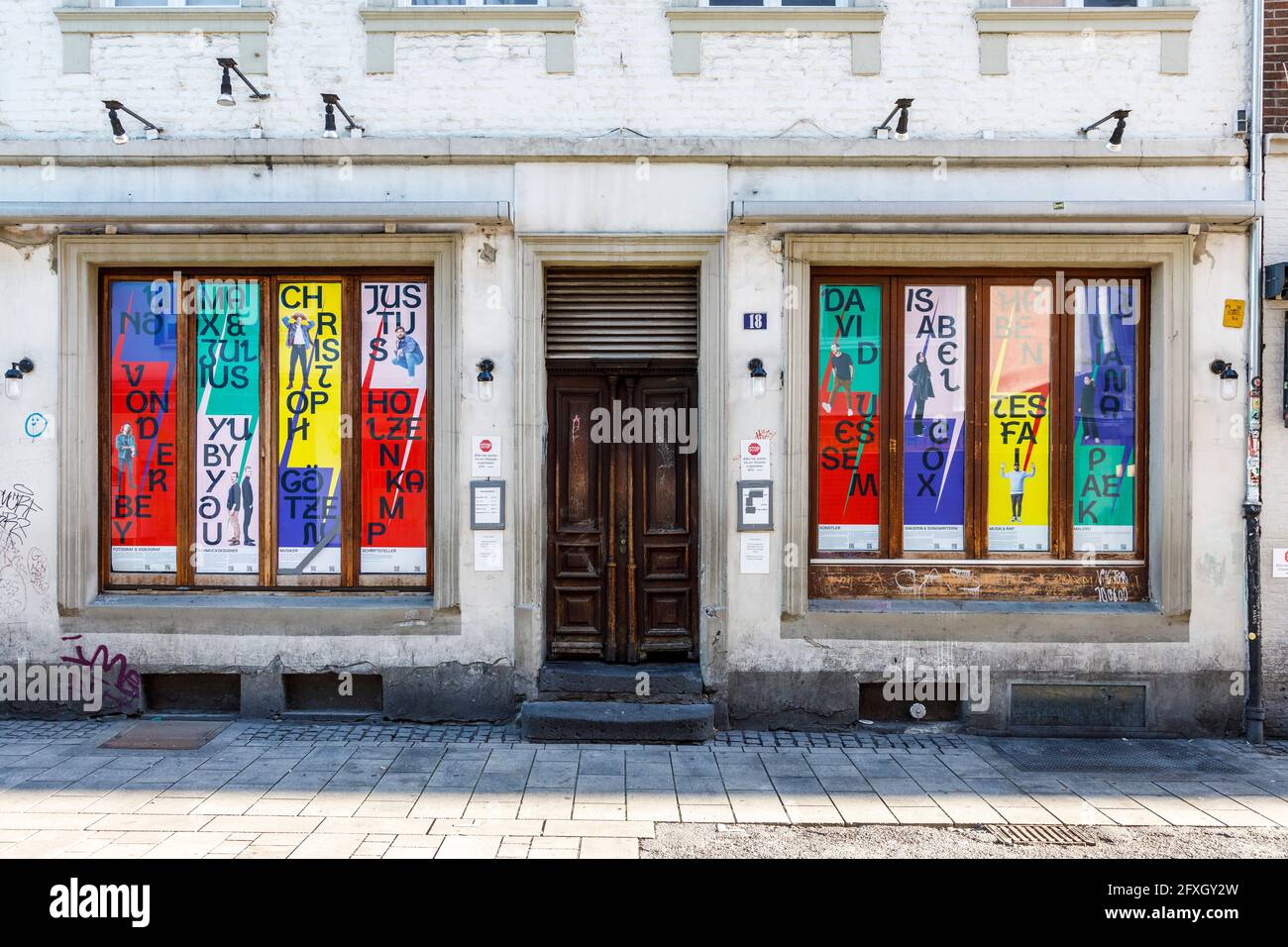 Fassade eines traditionellen Pubs Stockfoto