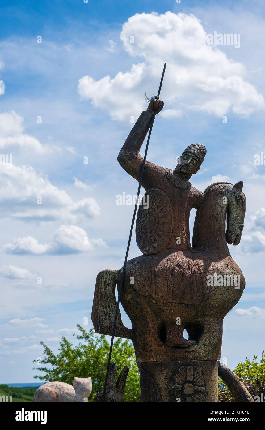 Opishnya, Region Poltava, Ukraine - 16. Mai 2021: Nationales Museum Opishnya-Reserve der ukrainischen Keramik. Opishnya ist die Töpferhauptstadt der Ukraine Stockfoto