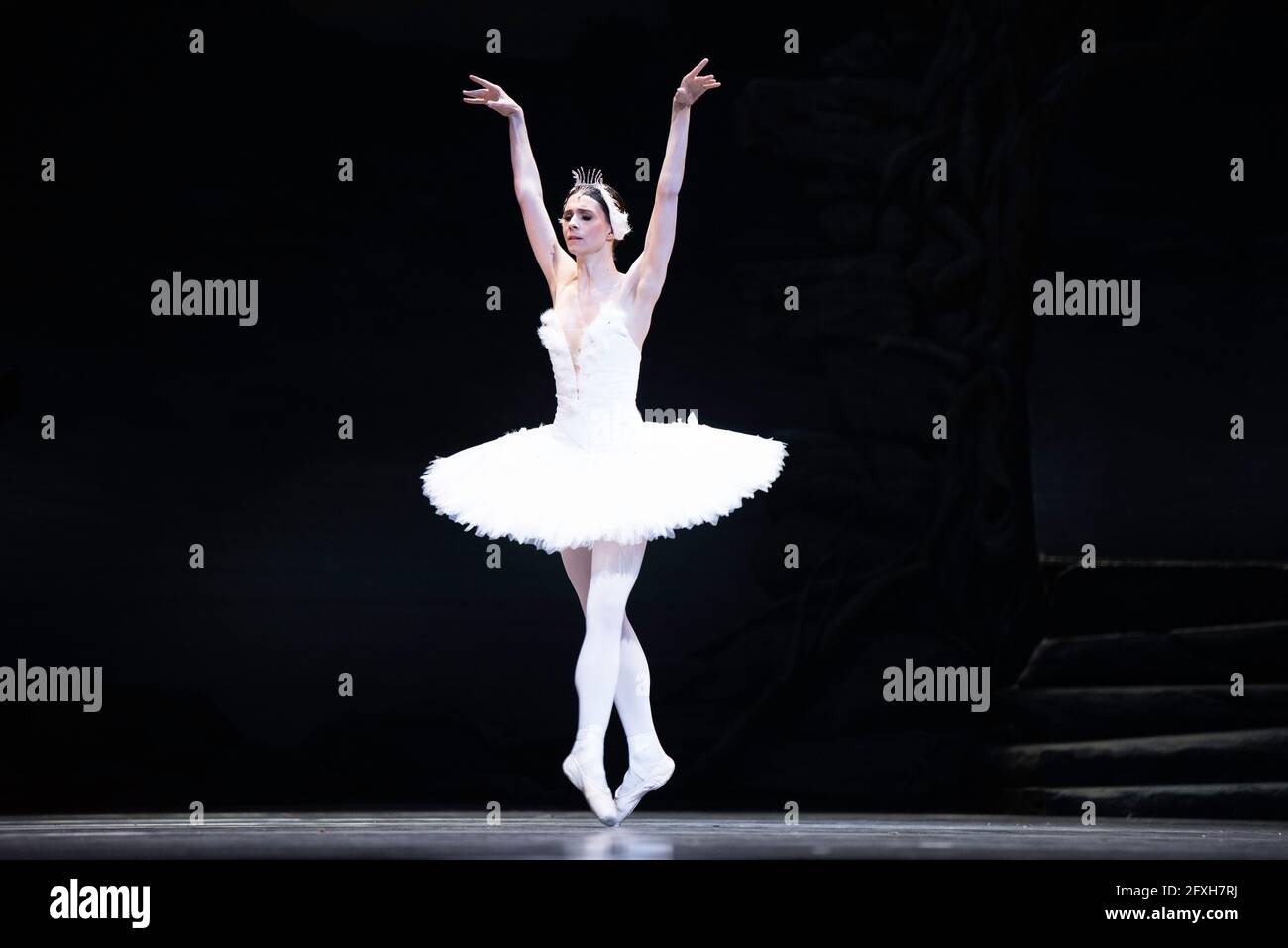 El lago de los cisnes’ en la emotiva versión de Cranko, servida por un Ballet Nacional Checo con posibles Stockfoto