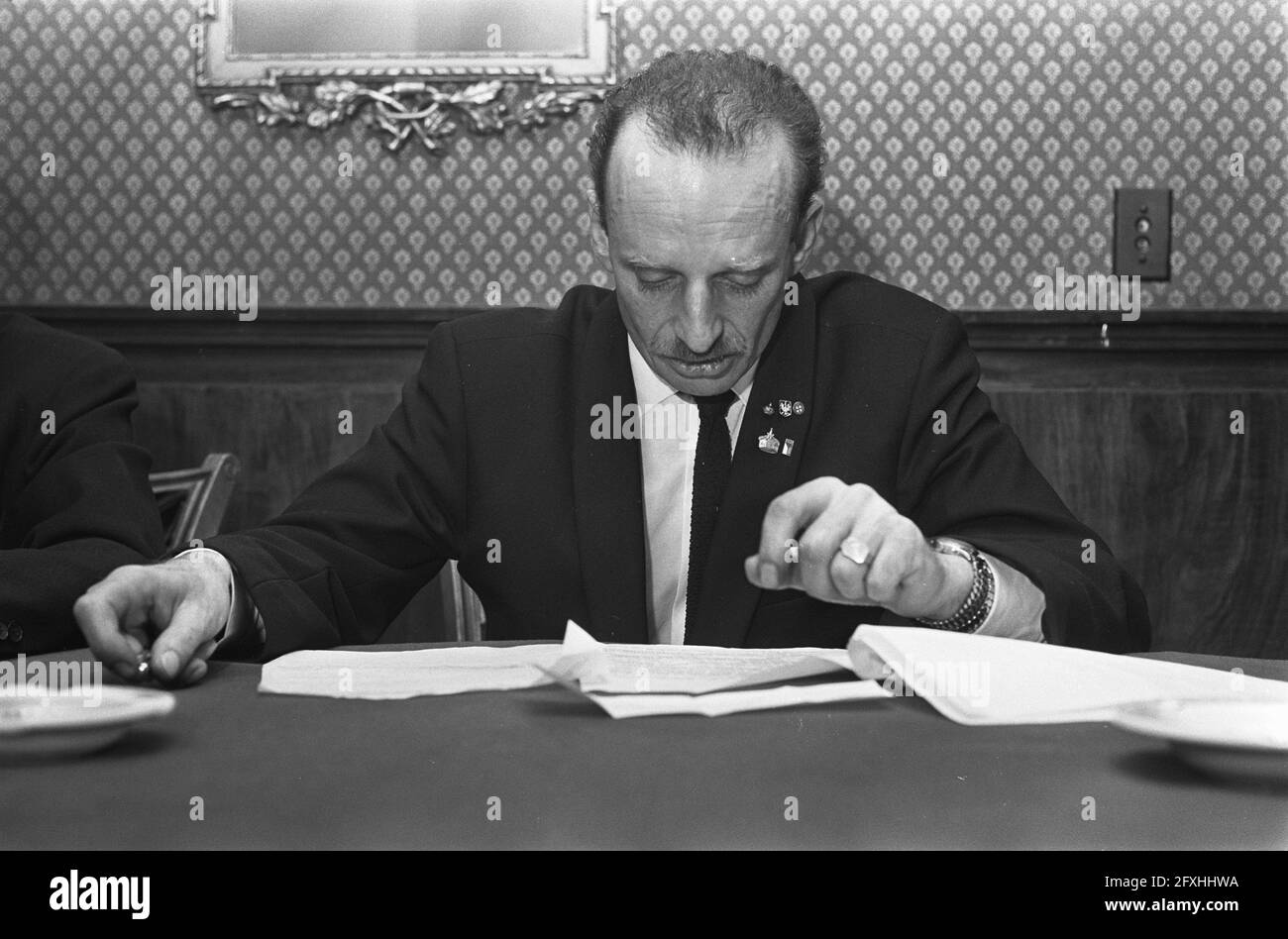Weltregierung von Reichsgraf von Thun und Holenstein in Den Haag, 15. Januar 1968, Niederlande, Presseagentur des 20. Jahrhunderts, Foto, News to remember, Dokumentarfilm, historische Fotografie 1945-1990, visuelle Geschichten, Menschliche Geschichte des zwanzigsten Jahrhunderts, Momente in der Zeit festzuhalten Stockfoto