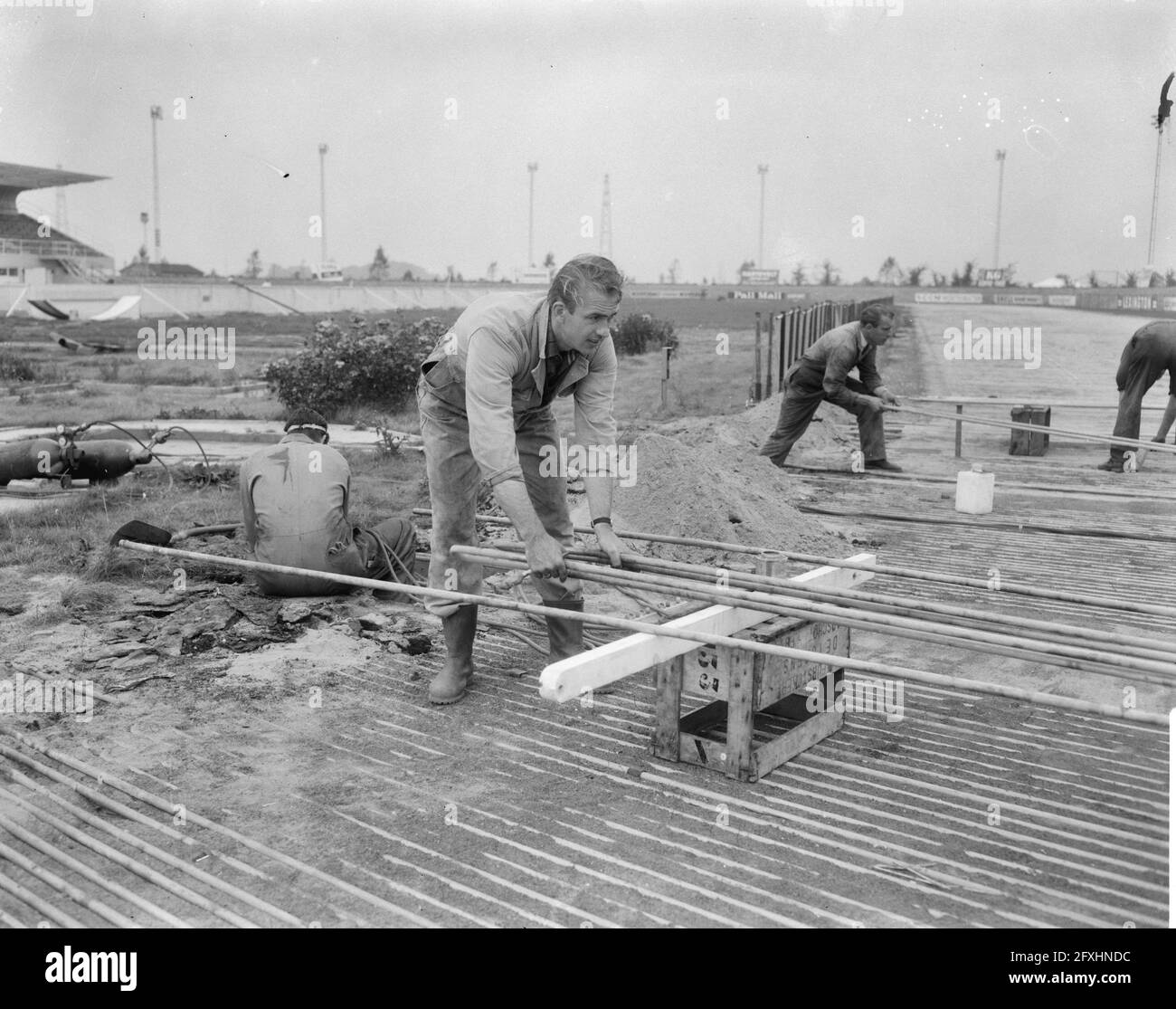 Aktivitäten Kunsteisbahn in Deventer, Übersicht Eisbahn, 27 September 1965, Aktivitäten, Eisbahnen, Übersichten, Niederlande, Foto der Presseagentur des 20. Jahrhunderts, zu erinnerende Nachrichten, Dokumentarfilm, historische Fotografie 1945-1990, visuelle Geschichten, Menschliche Geschichte des zwanzigsten Jahrhunderts, Momente in der Zeit festzuhalten Stockfoto