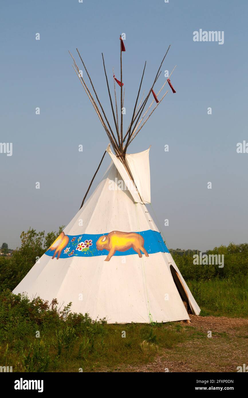 Tipi in Winnipeg, Kanada. Der Tipi ist in Fort Whyte lebendig. Stockfoto