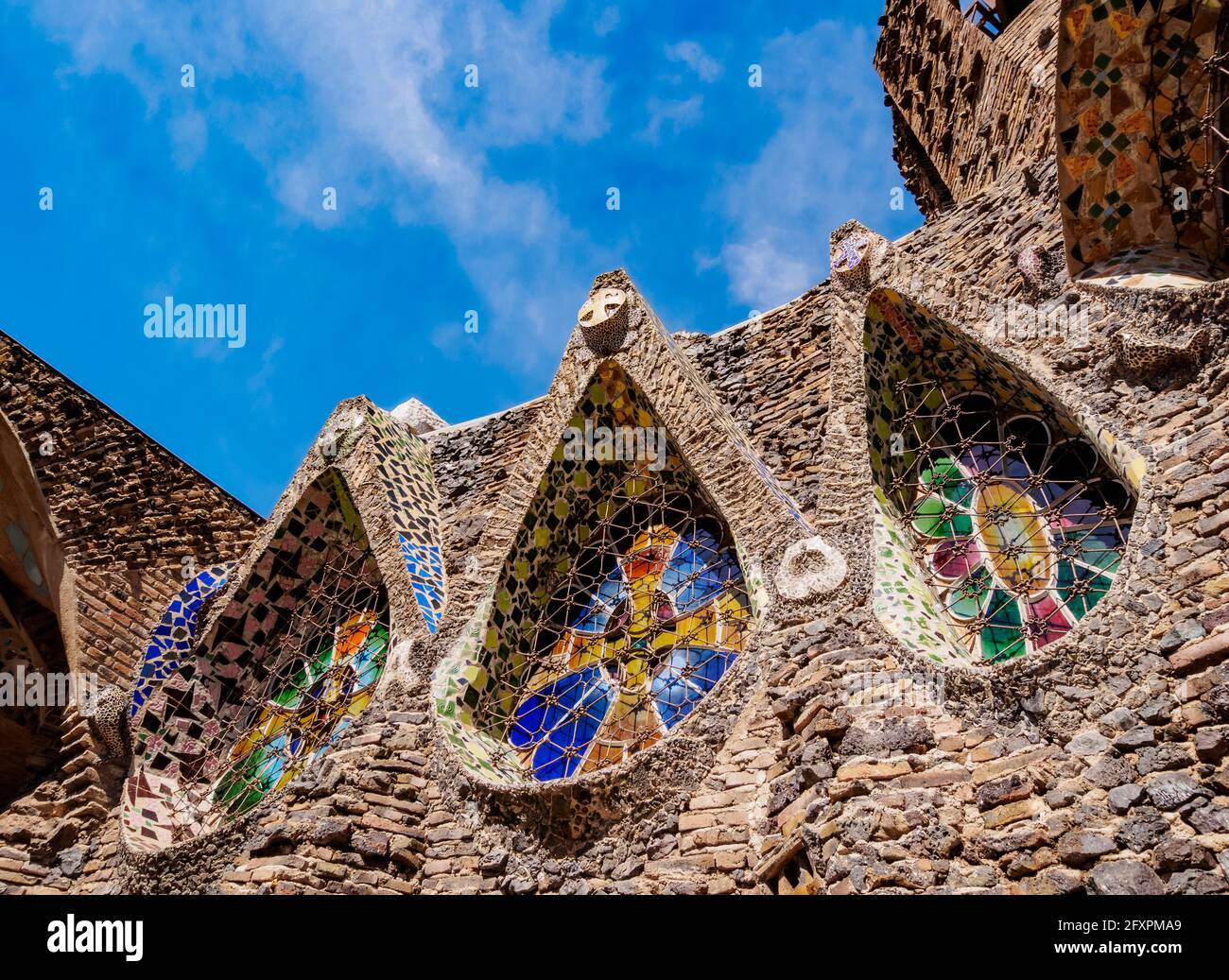 Unvollendete Antoni Gaudi Kirche, Detailansicht, UNESCO-Weltkulturerbe, Colonia Guell, Katalonien, Spanien, Europa Stockfoto