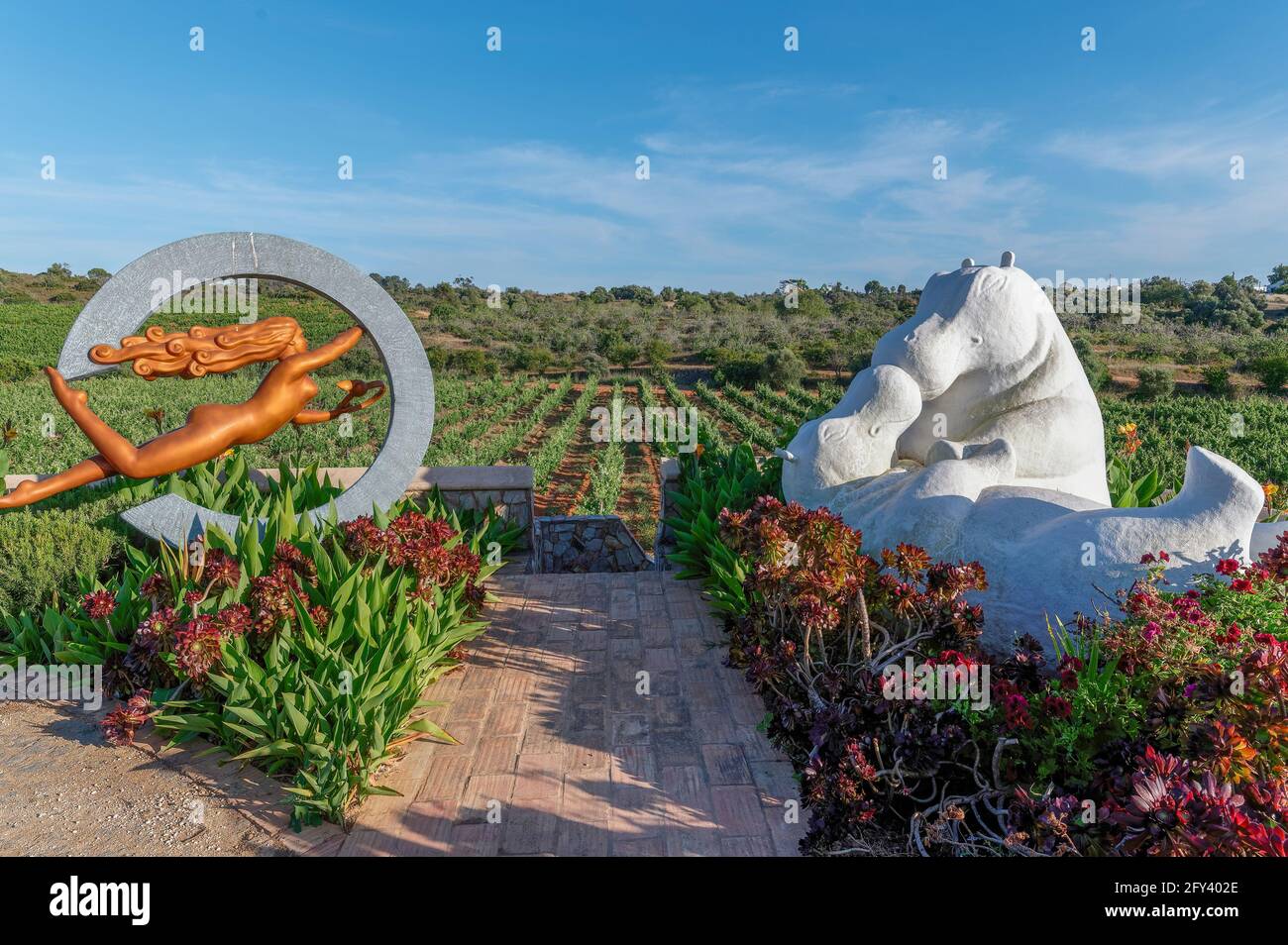 Skulpturen in Quinta dos Vales, Estômbar, Algarve, Portugal Stockfoto