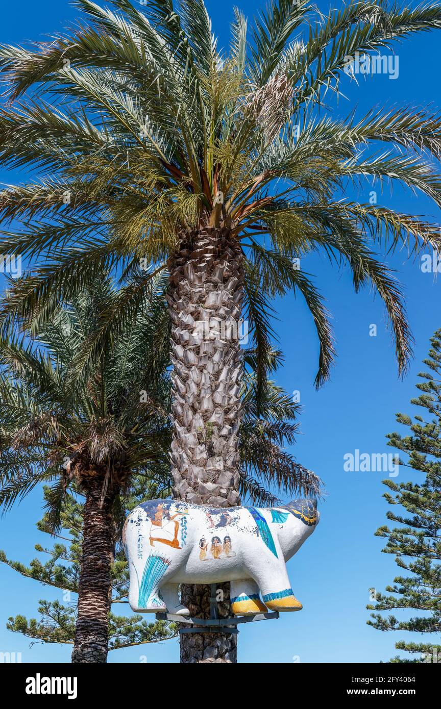 Skulpturen in Quinta dos Vales, Estômbar, Algarve, Portugal Stockfoto