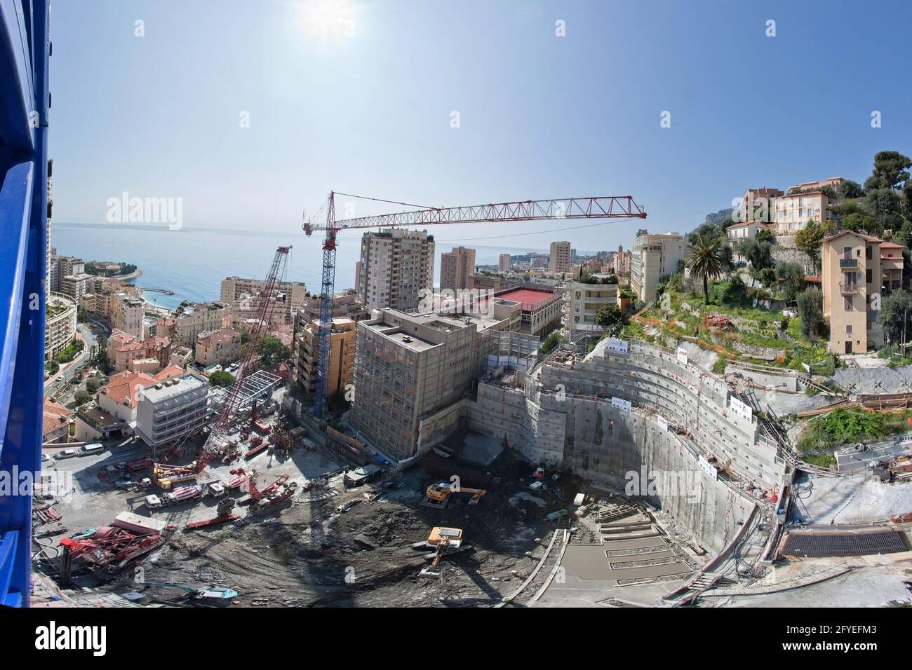 MONACO PRINCIPALTY. ODEON TOWER BUILDING, NEUE ART VON HOCHHAUS IN DEM KLEINEN GEBIET DES STADTSTAATES. MIT 170 METERN HÖHE, DER TURM WI Stockfoto