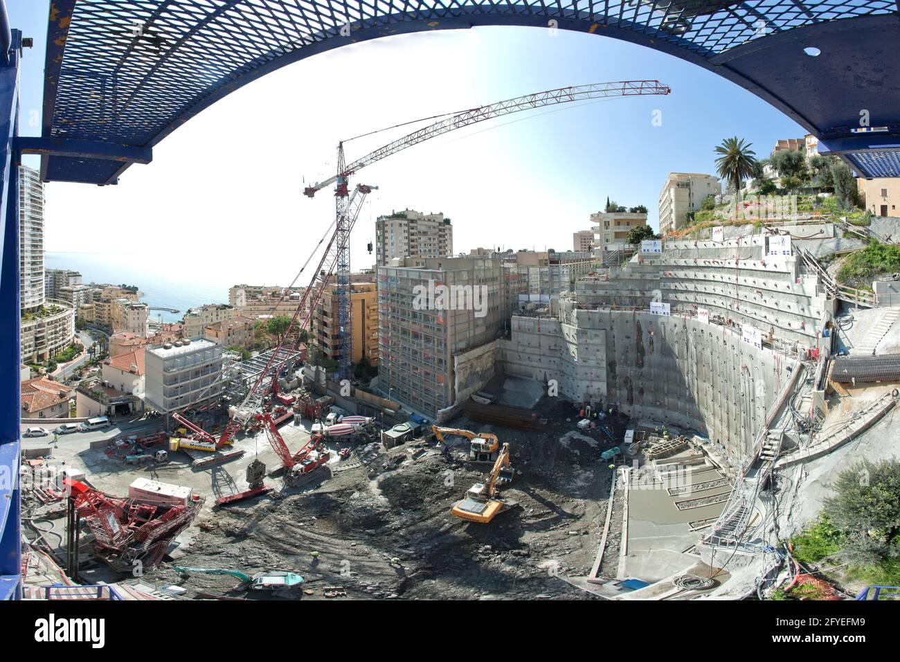 MONACO PRINCIPALTY. ODEON TOWER BUILDING, NEUE ART VON HOCHHAUS IN DEM KLEINEN GEBIET DES STADTSTAATES. MIT 170 METERN HÖHE, DER TURM WI Stockfoto