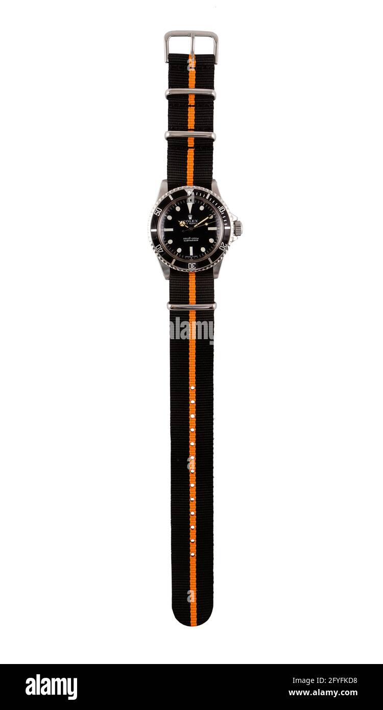 MANILA, PHILIPPINEN - 04. Mai 2015: Teure Luxusuhr isoliert auf weißem Hintergrund Stockfoto