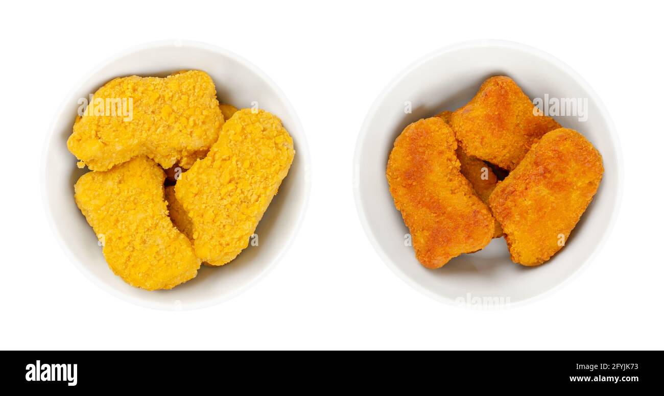 Vorgebratene und frittierte vegane Nuggets, in weißen Schalen. Vegane Nuggets auf Basis von Soja- und Weizenprotein mit knuspriger Panade. Fast Food. Stockfoto