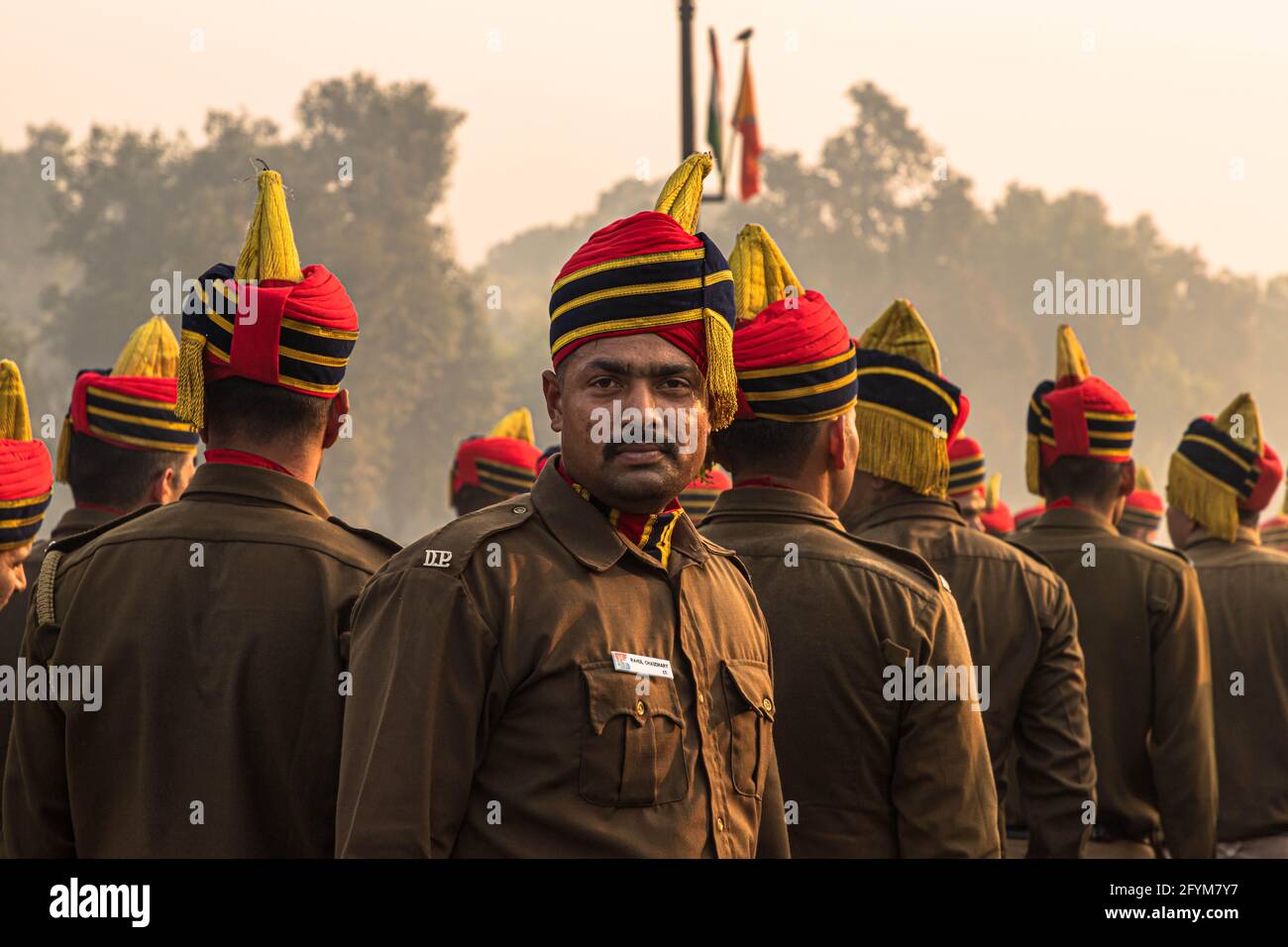 Porträt eines soldaten der indischen Armee bei den Parade-Proben für den tag der indischen republik in delhi. Stockfoto