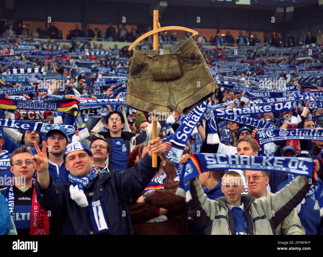 Zieht Den Bayern Die Lederhosen Aus Schalke