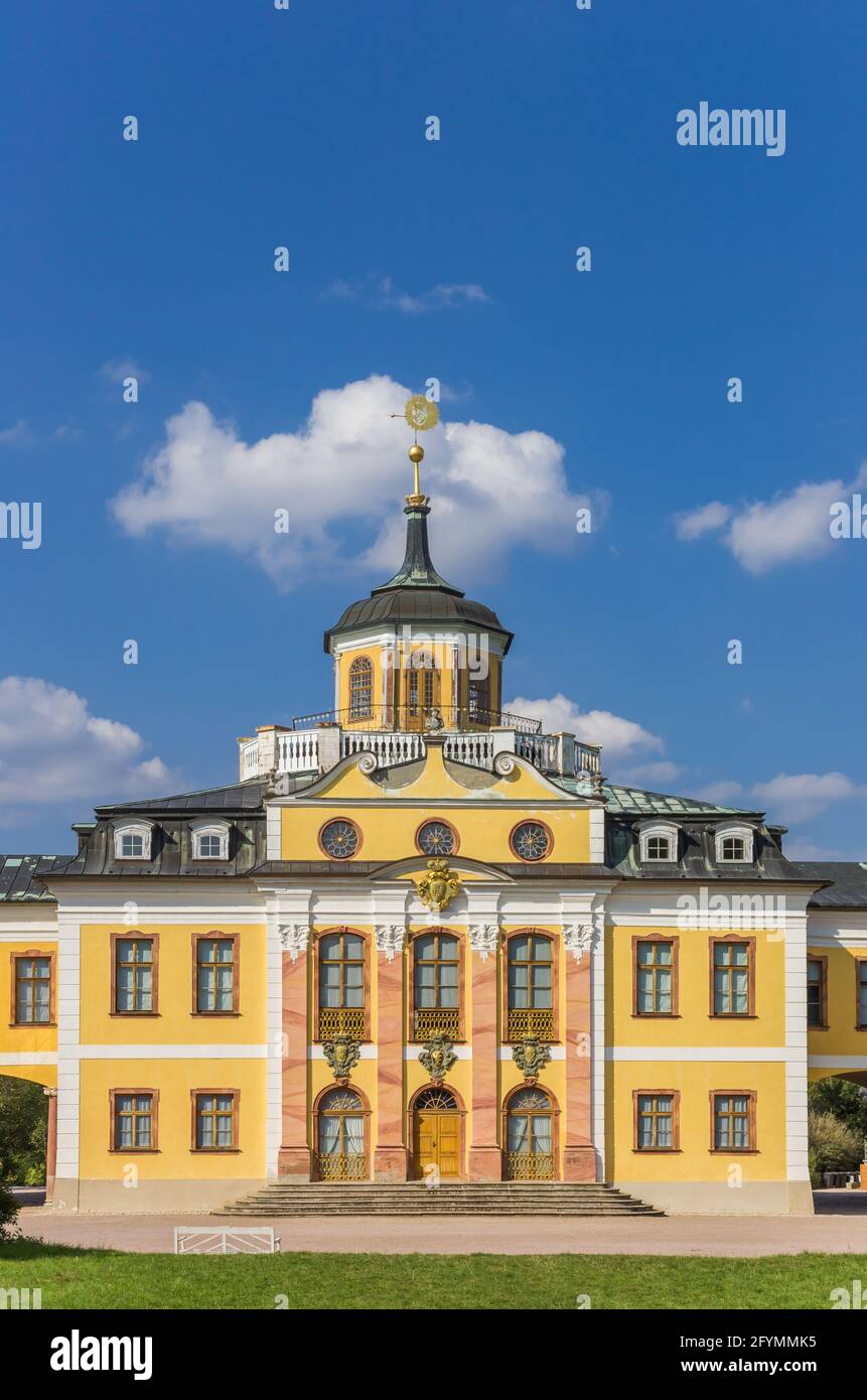 Vorderfassade des historischen Schlosses Belvedere in Weimar, Deutschland Stockfoto