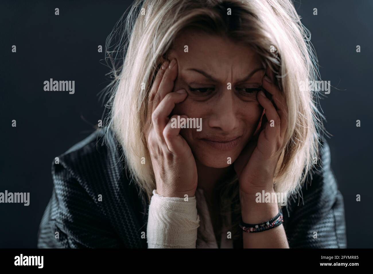 Psychisch kranke Frau Stockfoto