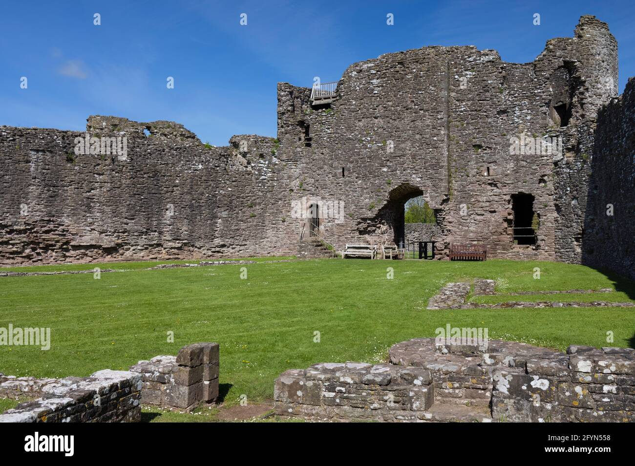 The Inner ward in White Castle, Monmouthshire, Wales Stockfoto