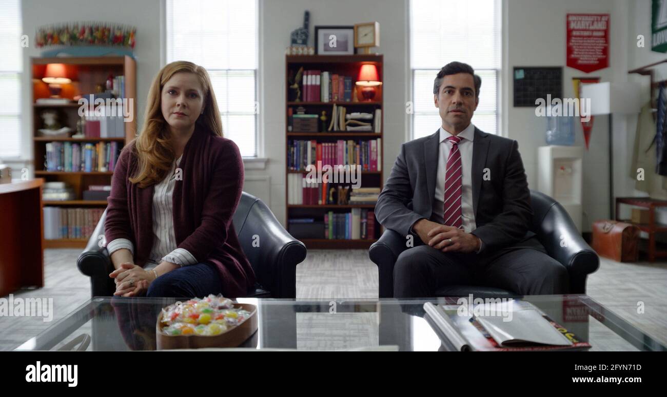 AMY ADAMS und DANNY PINO in DER LIEBE EVAN HANSEN (2021), Regie STEPHEN CHBOSKY. Credit: MARC PLATT PRODUCTIONS / Album Stockfoto