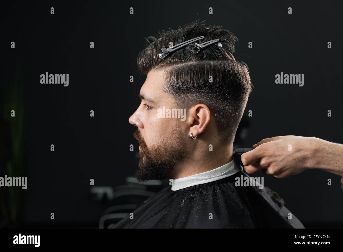 Verblassen Haarschnitt Stockfotos Und Bilder Kaufen Alamy