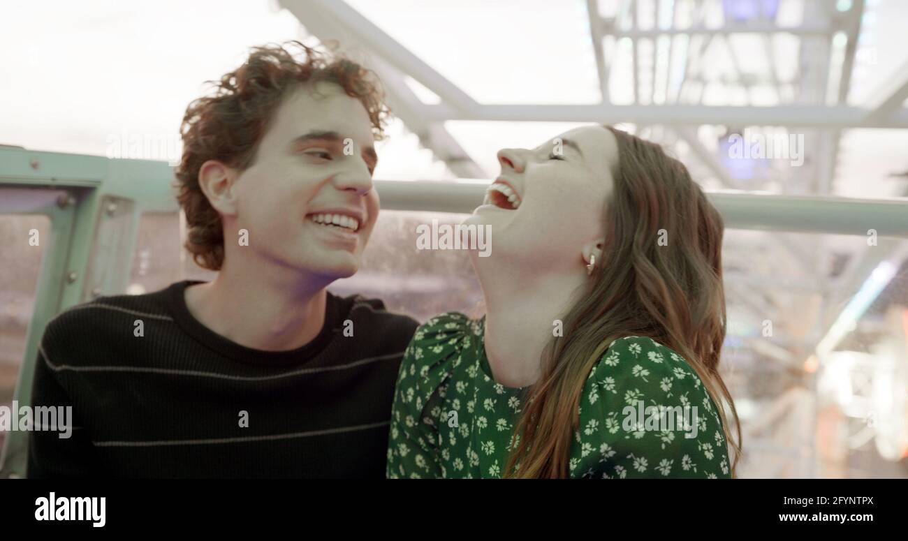 KAITLYN DEVER und BEN PLATT in DEAR EVAN HANSEN (2021), Regie Stephen CHBOSKY. Credit: MARC PLATT PRODUCTIONS / Album Stockfoto