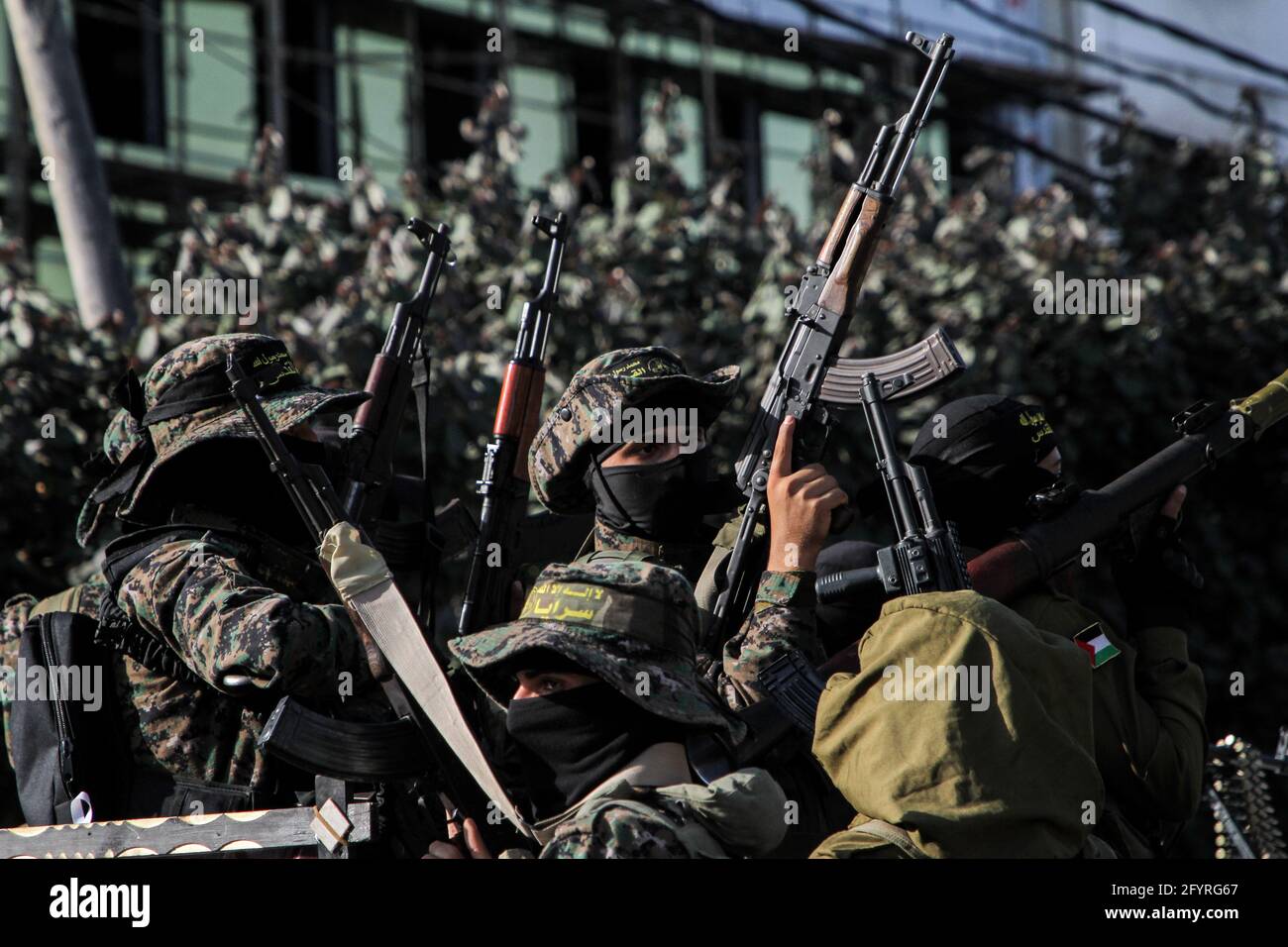 Gaza. Mai 2021. Am 29. Mai 2021 nehmen Mitglieder der Brigaden von Saraya al-Quds, dem militärischen Flügel der Bewegung des Islamischen Dschihad in Palästina, an einer Militärparade in Gaza-Stadt Teil. Kredit: Rizek Abdeljawad/Xinhua/Alamy Live Nachrichten Stockfoto