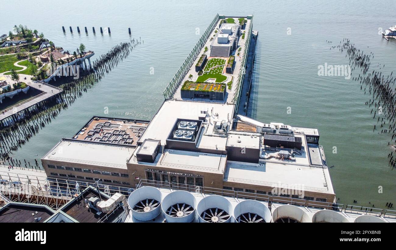 Pier 57 im Hudson River Park, Chelsea, Manhattan, NYC, USA Stockfoto