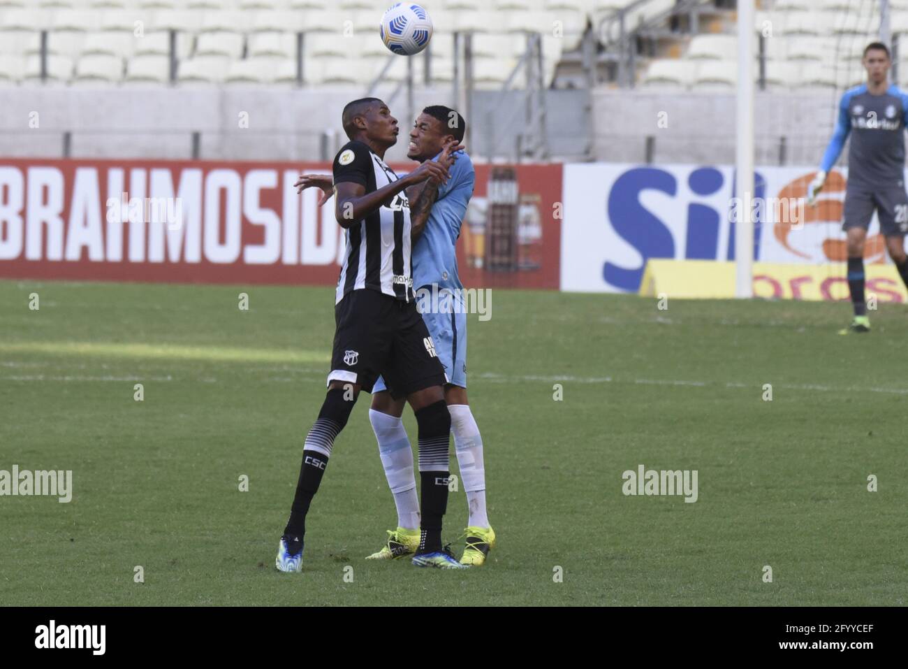 Fortaleza, Brasilien. Mai 2021. Action während des Fußballspiels der brasilianischen Liga (Campeonato Brasileiro Serie A) zwischen Ceara und Gremio in der Castelao Arena in Fortaleza, Brasilien. Kredit: SPP Sport Pressefoto. /Alamy Live News Stockfoto