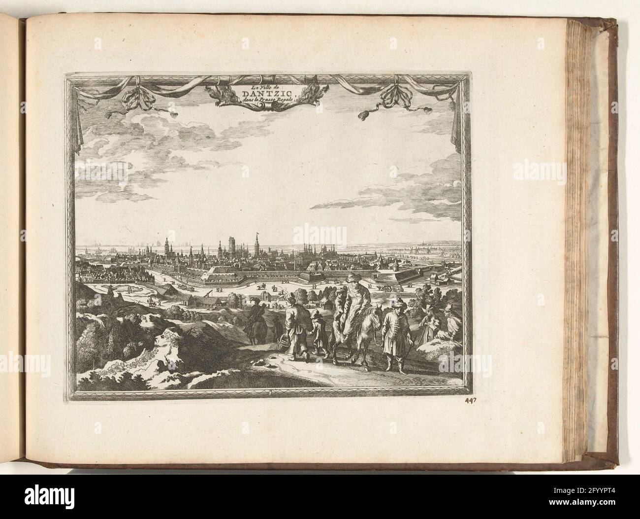 Blick auf Danzig, 1726; La Ville de Dantzig, Dance La Prusse Royale; Les Forces de l'Europe, Asie, Afrique et Amerique (...) Comme Aussi Les Cartes des Côtes de France et d'Espagne. Blick auf Danzig, im Vordergrund Reisende auf einer Straße. Tafel Nr. 447 im Teil XVIII des Bildes: Les Forces de l'Europe, Asia, Afrique et amic ... Comme Aussi Les Cartes des Côtes de France et d'Espagne aus dem Jahr 1726, dieser zweite Teil mit 271 handnummerierten Tafeln namhafter starker Städte und Festungen im Kontext des spanischen Erbfolgekrieges 1701-1713. Die meisten dieser Platten wurden auf das anonym kopiert Stockfoto