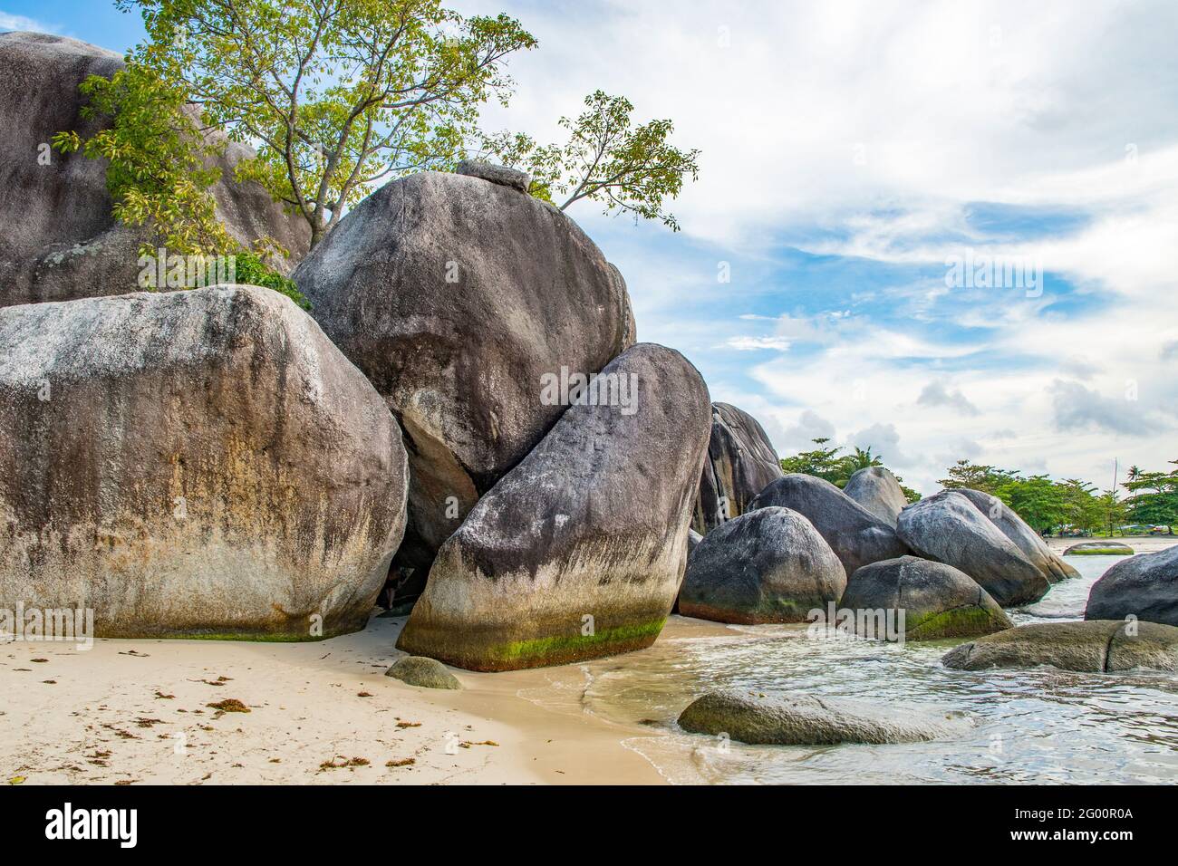 Felsen am Strand Tinggi, Pulau Belitung, Indonesien Stockfoto