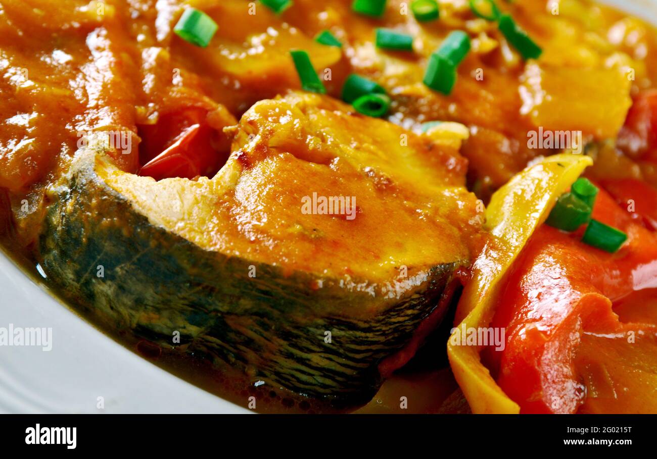 Geschmorter Hairtail mit Sojasauce – Chinesische Gerichte hong shao dai yu Stockfoto