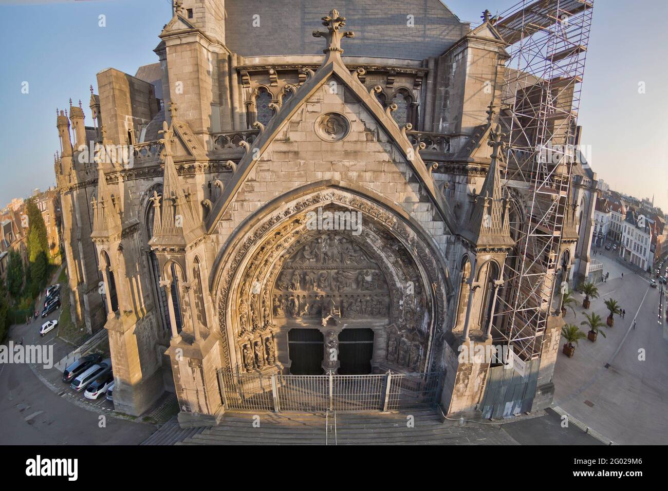 FRANKREICH. NORD (59) LILLE - NOTRE DAME DE LA TREILLE KATHEDRALE : NORDPORTAL. Stockfoto