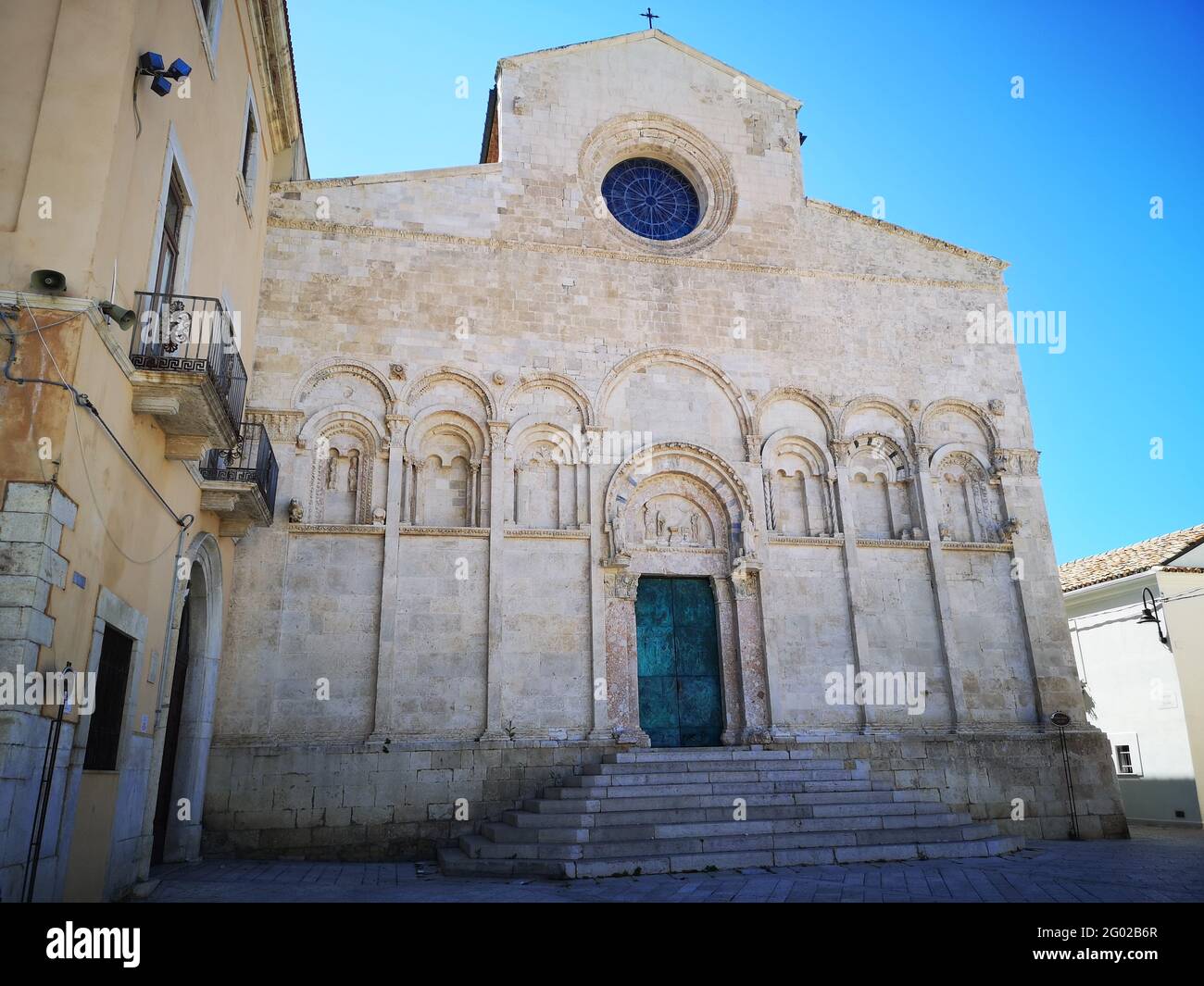 Aufnahme der Kathedrale von Termoli im historischen Zentrum von Termoli, Campobasso, Molise, Italien Stockfoto