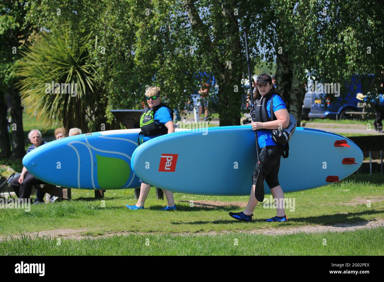 Saul Junction, Großbritannien, 31. Mai 2021. Wetter in Großbritannien. Heisses und sonniges Urlaubswetter für Leute, die auf den Kanälen von Gloucestershire paddeln möchten. Kredit: Gary Learmonth / Alamy Live Nachrichten Stockfoto