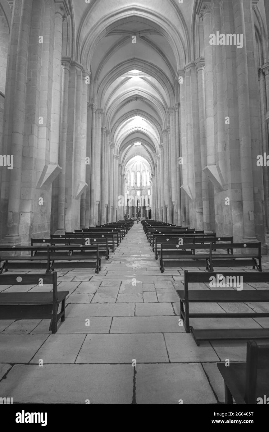 Das Kloster Alcobaca oder Mosteiro de Santa Maria ist ein römisch-katholischer Komplex in Alcobaca, Portugal. Stockfoto