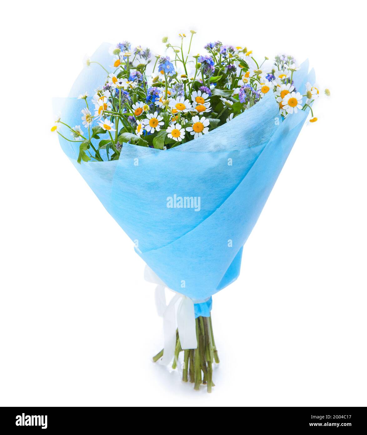 Hochzeitsstrauß auf Weiß isoliert. Frischer, üppiger Blumenstrauß Stockfoto