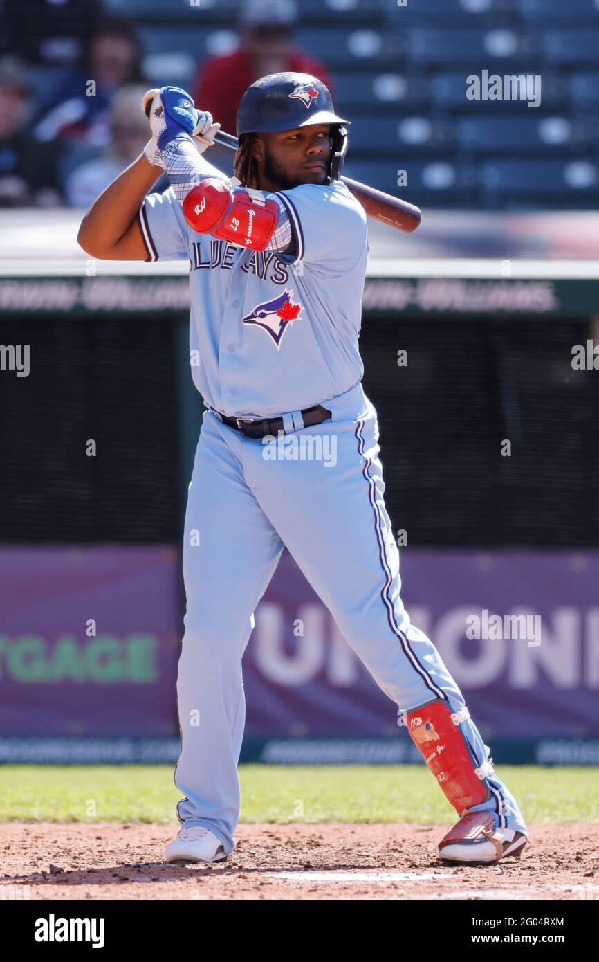 CLEVELAND, OH - Mai 30: Vladimir Guerrero Jr. (27) von den Toronto Blue Jays Fledermäuse während des Spiels zwei eines Doppelheader gegen die Cleveland Indians bei PR Stockfoto