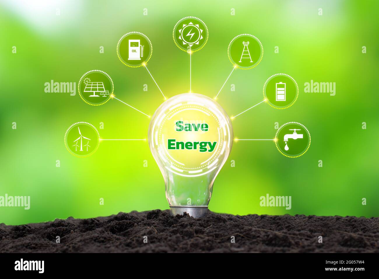 Energiesparlampen, einschließlich Energiesymbole, Energiesparideen und umweltfreundlicher Energieverbrauch. Stockfoto