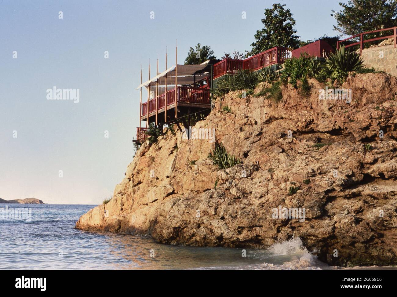 Das Eden Roc am St. Jean Beach war das erste Hotel auf der Insel; 1998 renoviert ca. 1998 Stockfoto