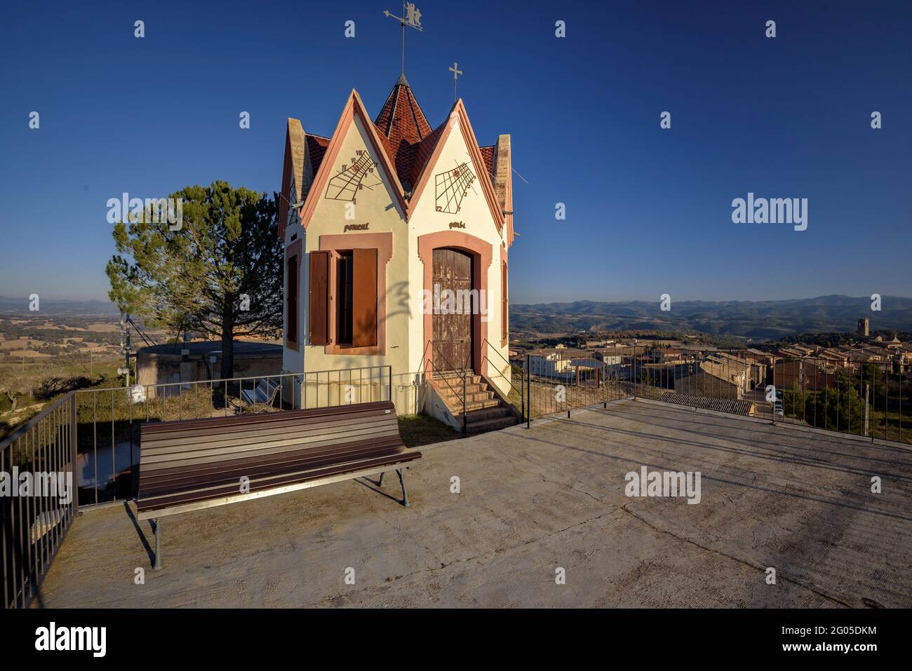 Blick vom Aussichtspunkt Serrat de les Forques in Sant Feliu Sasserra (Bages, Barcelona, Katalonien, Spanien) Stockfoto