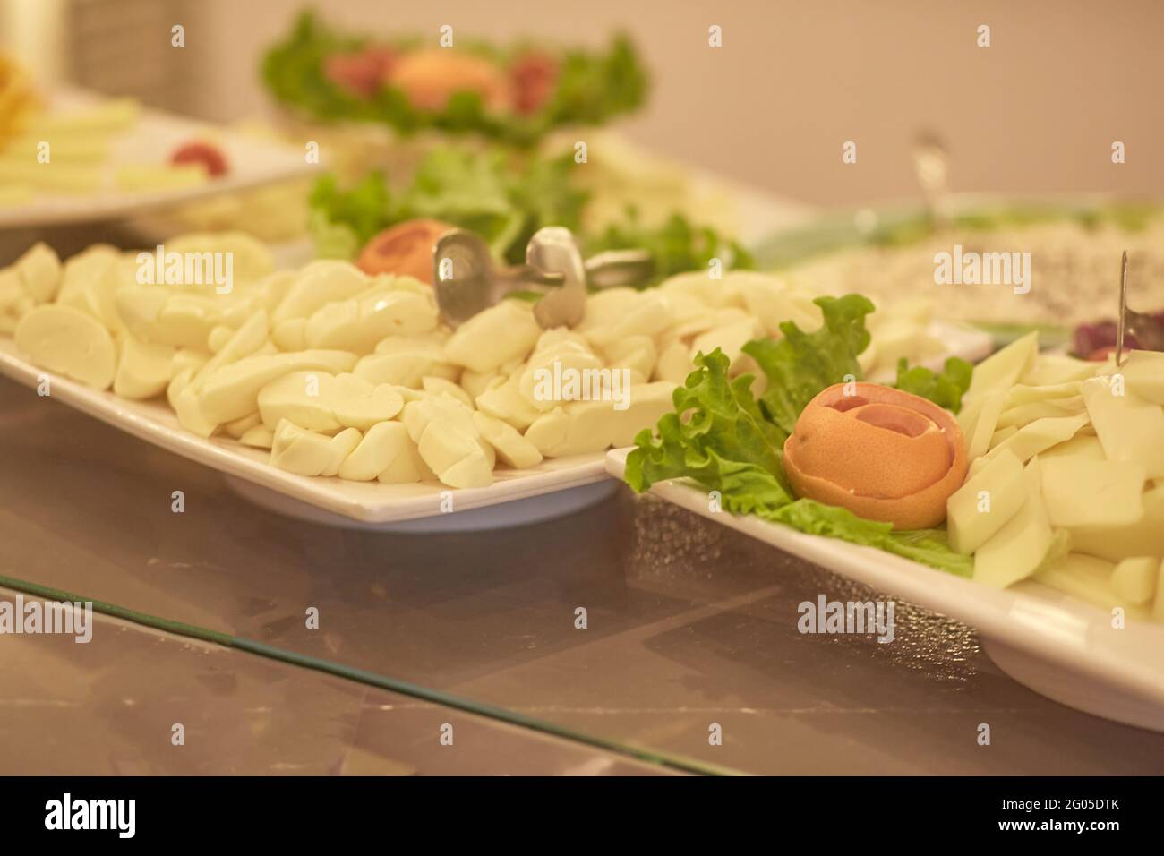 All inclusive Restaurant, all inclusive Mahlzeiten: Eine große Auswahl an Speisen für verschiedene Geschmäcker. Hochwertige Fotos Stockfoto